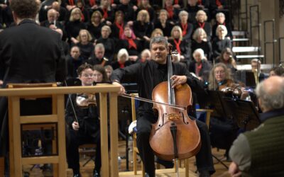 A Choral Extravaganza featuring two major works by British Composers